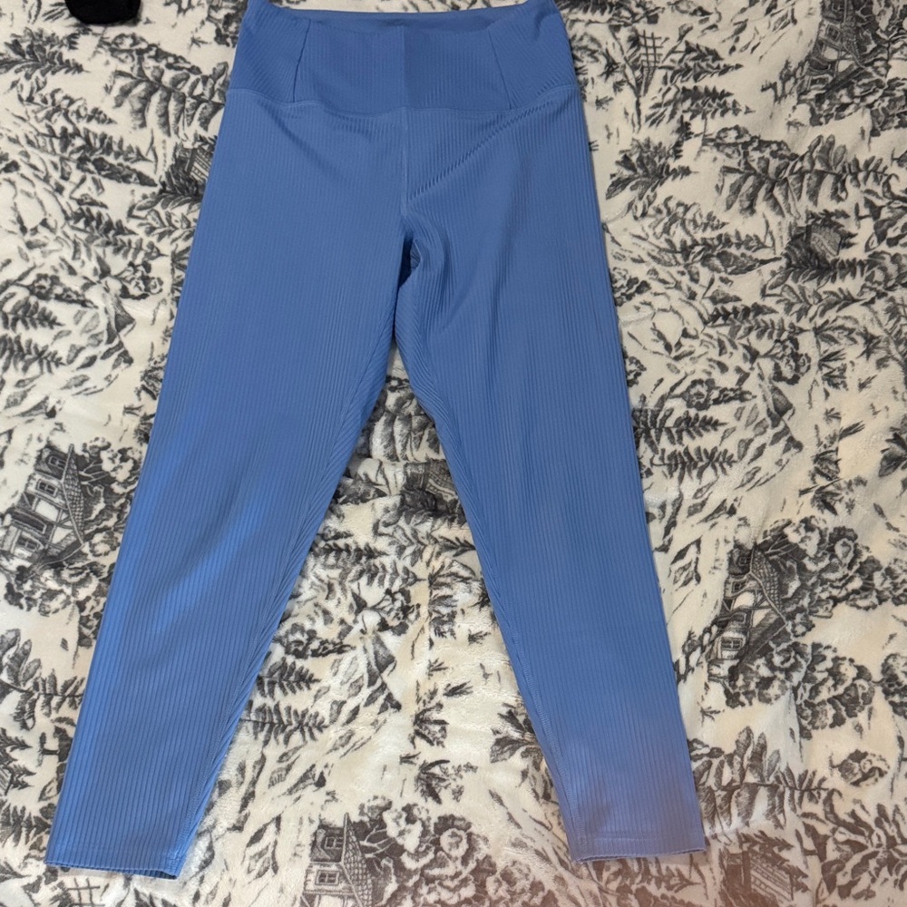 Girlfriend Collective Sky Blue Leggings